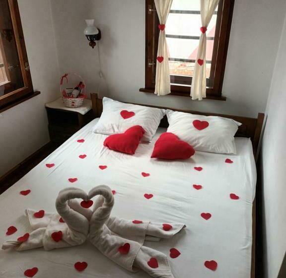 펜션 Guest House The House