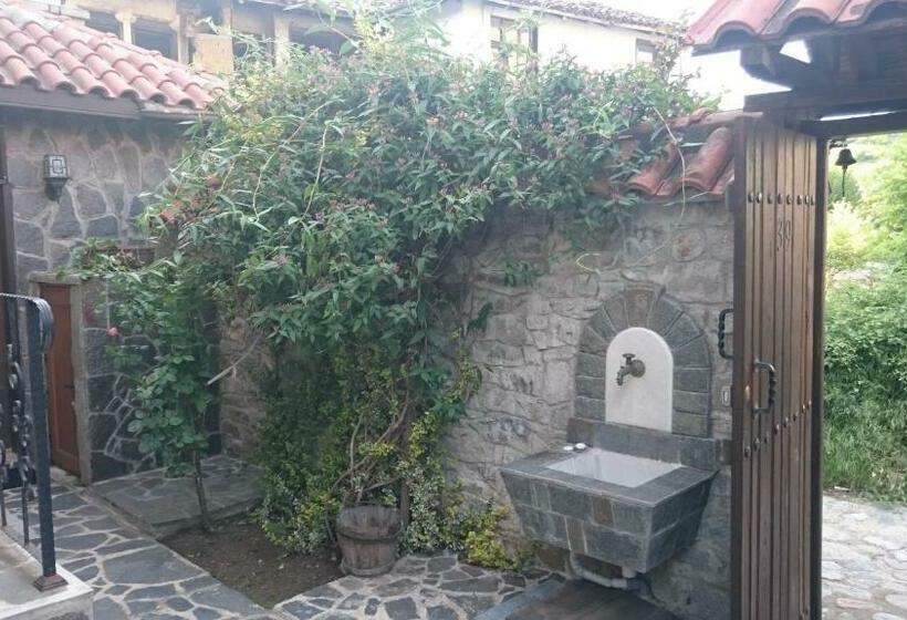 펜션 Guest House The House