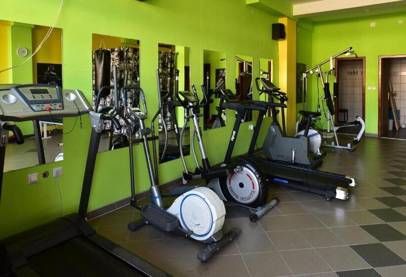 پانسیون Guesthouse Ušće