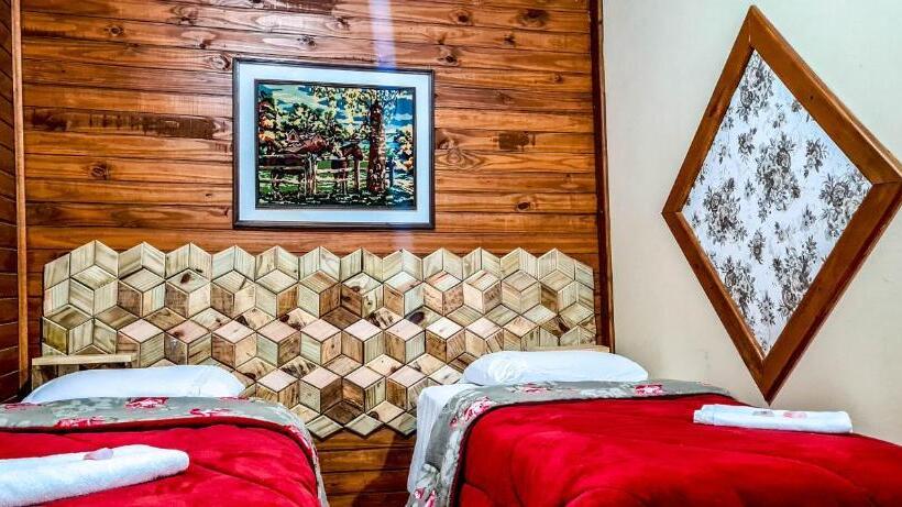 پانسیون Hospedaria Kayser Haus