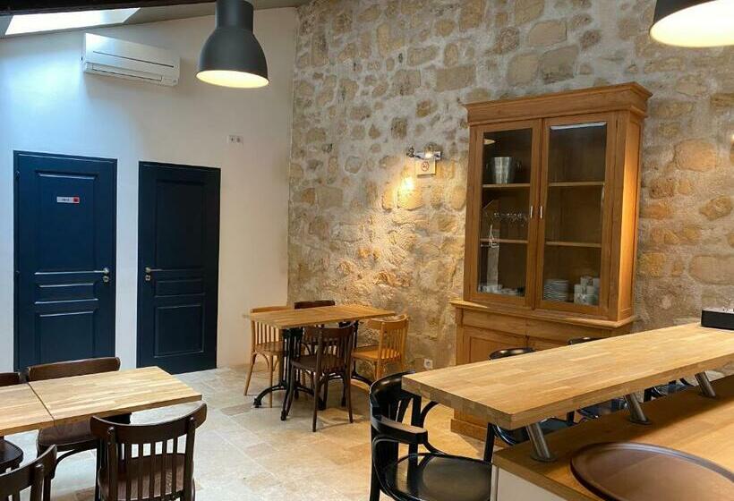 پانسیون Logis Des Jurats