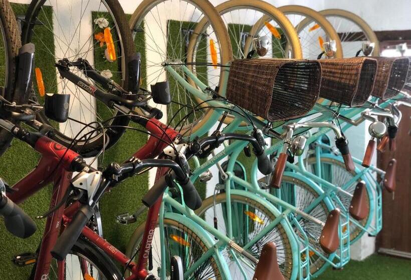 펜션 Madárlátta Vendégház