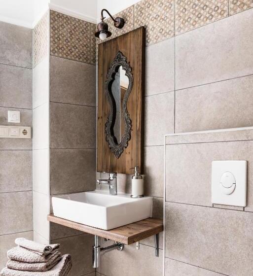 펜션 Madárlátta Vendégház