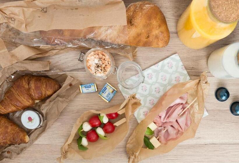 펜션 Madárlátta Vendégház