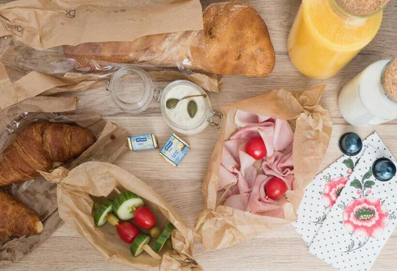 펜션 Madárlátta Vendégház