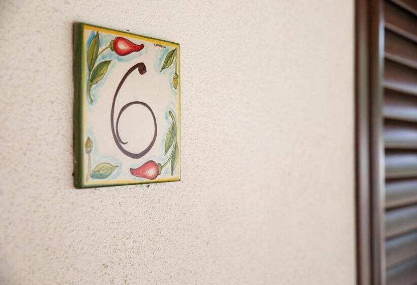 بنسيون Maria Tindara La Locanda