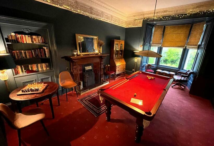 펜션 Moffat Independent Hostel