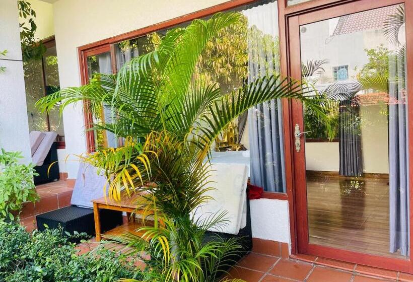 پانسیون Mui Ne Garden Hotel And Kite School