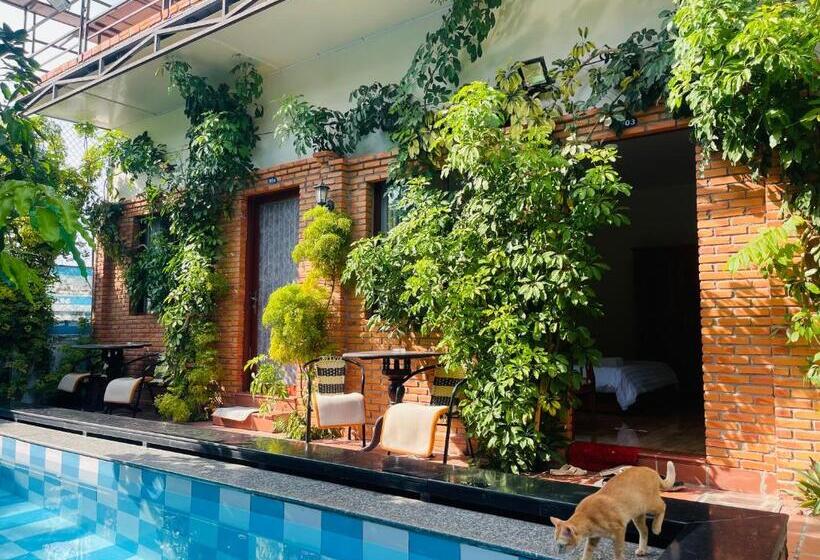 پانسیون Mui Ne Garden Hotel And Kite School