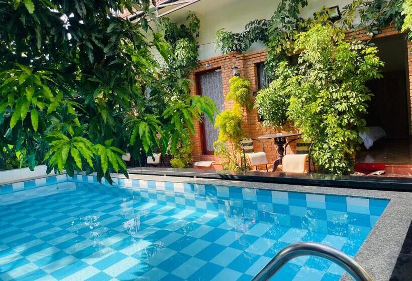 پانسیون Mui Ne Garden Hotel And Kite School