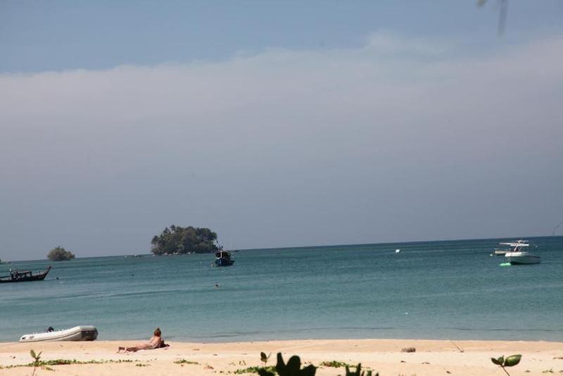 Пансион Naiyang Seaview Place Resort