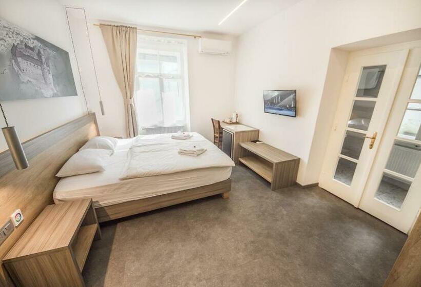 پانسیون Oh Apartments & Rooms