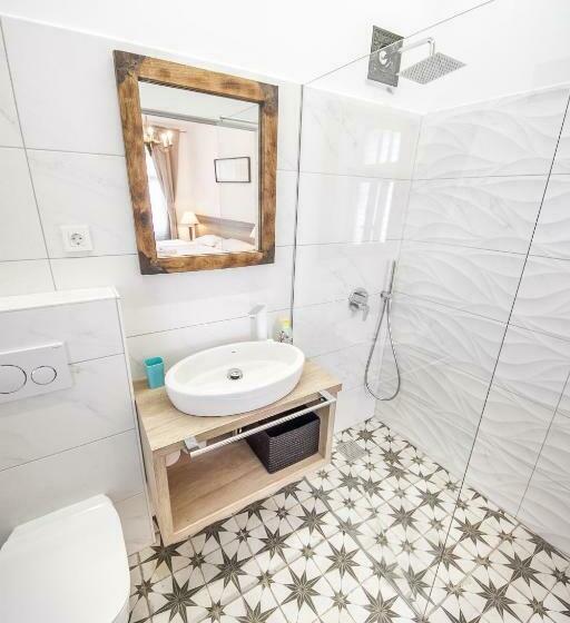 پانسیون Oh Apartments & Rooms