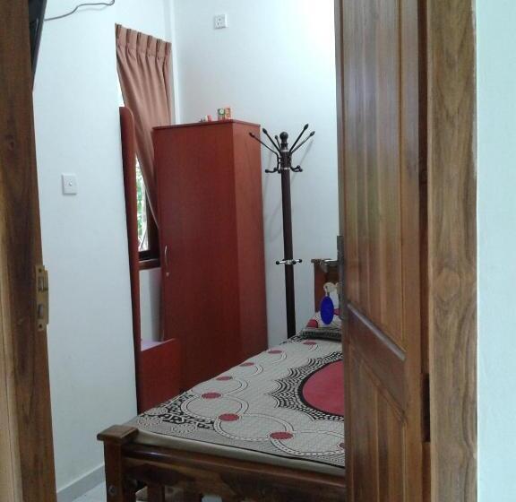 פנסיון Oudarya Guest