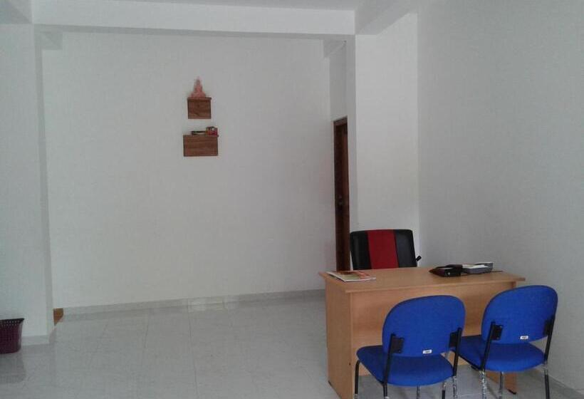 פנסיון Oudarya Guest