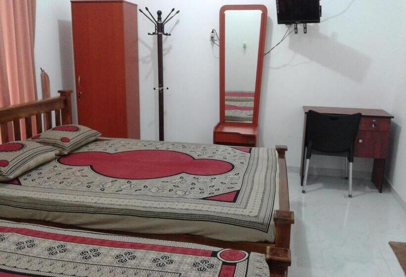 פנסיון Oudarya Guest