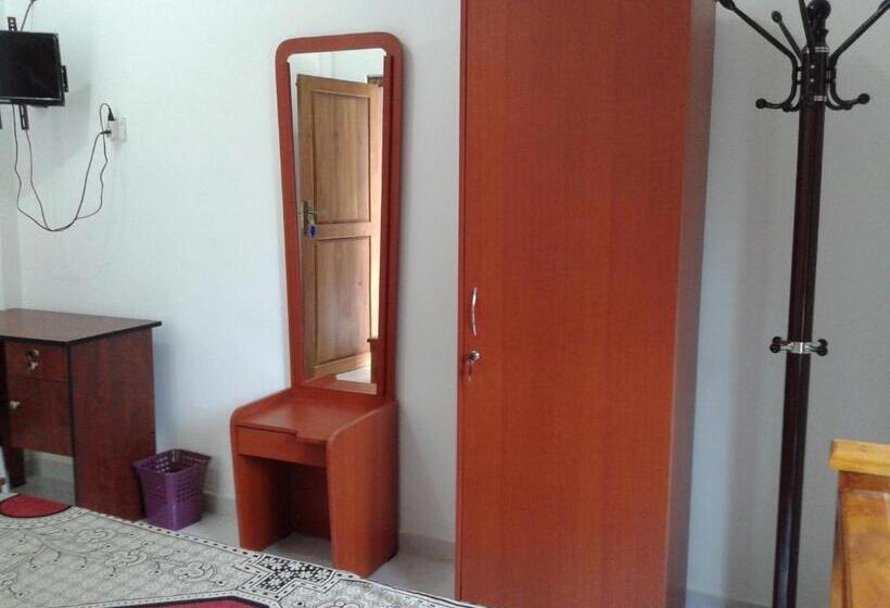 פנסיון Oudarya Guest