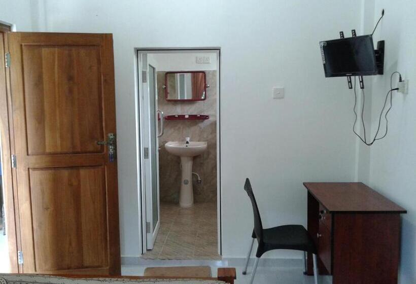 פנסיון Oudarya Guest