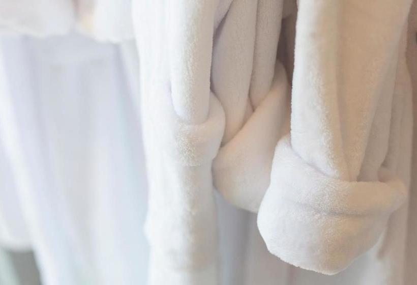 펜션 Pearl Moon Boutique Suites