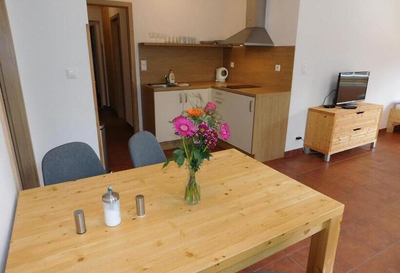 بنسيون Penzion Eden