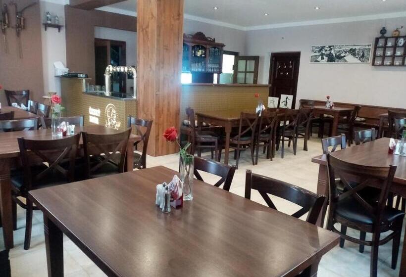 פנסיון Penzion český Dvůr