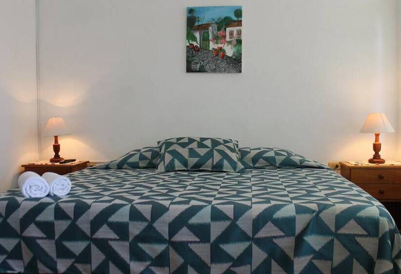 بنسيون Posada Del Mar