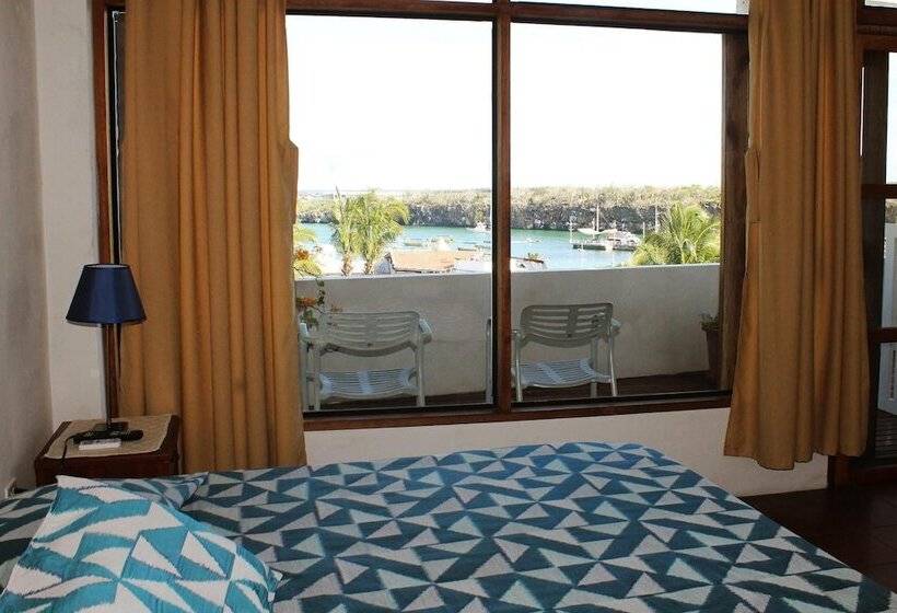 بنسيون Posada Del Mar