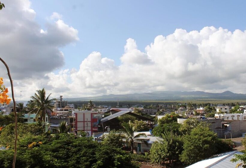 بنسيون Posada Del Mar