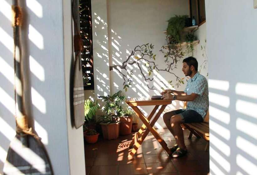 بنسيون Posada Del Mar