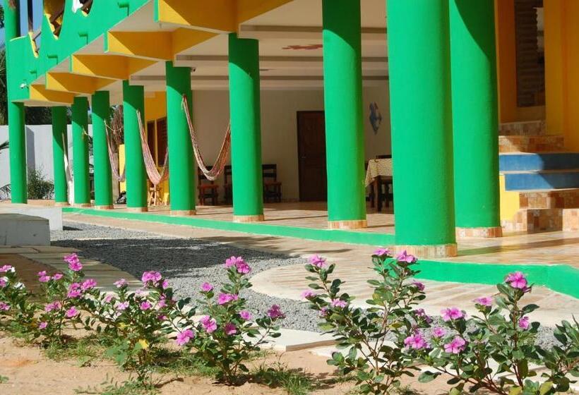 پانسیون Pousada Janela Da Cor