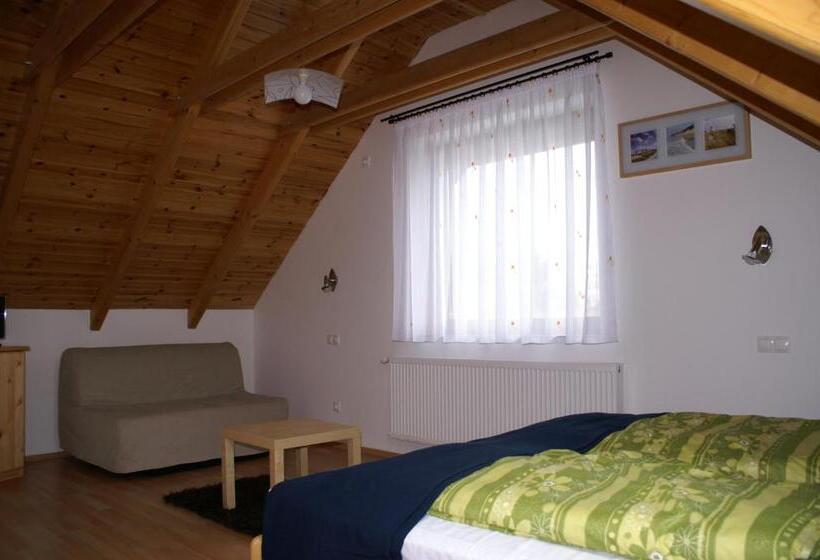 بنسيون öregtölgy Panzio