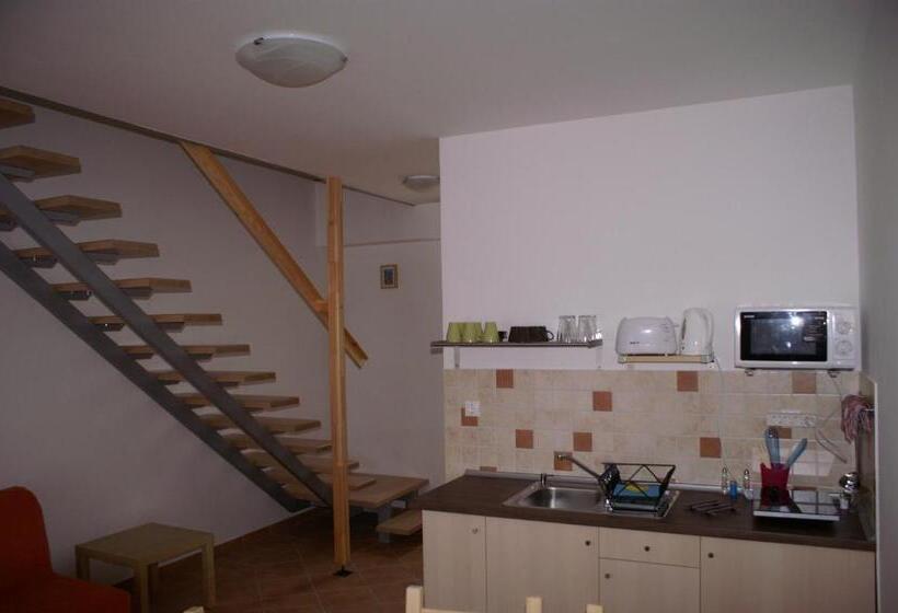 بنسيون öregtölgy Panzio