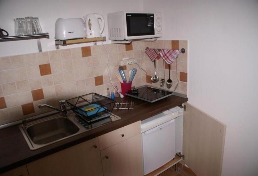 بنسيون öregtölgy Panzio