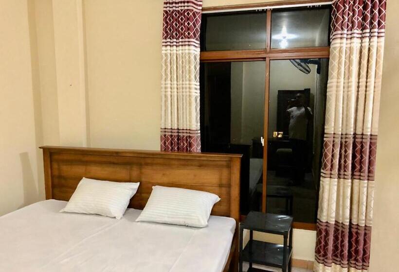 פנסיון Saga Home