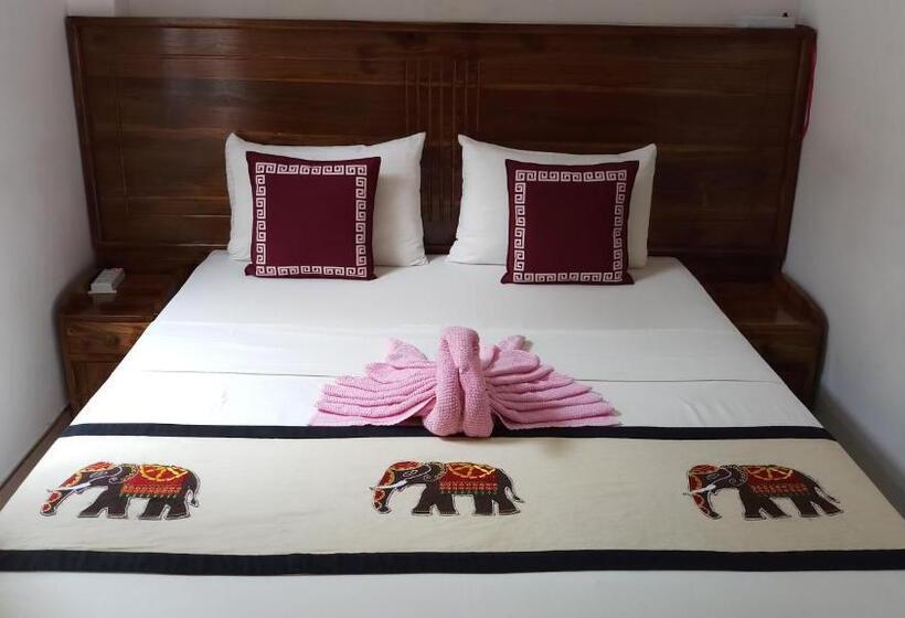 膳宿费 Shani Residence Kandy