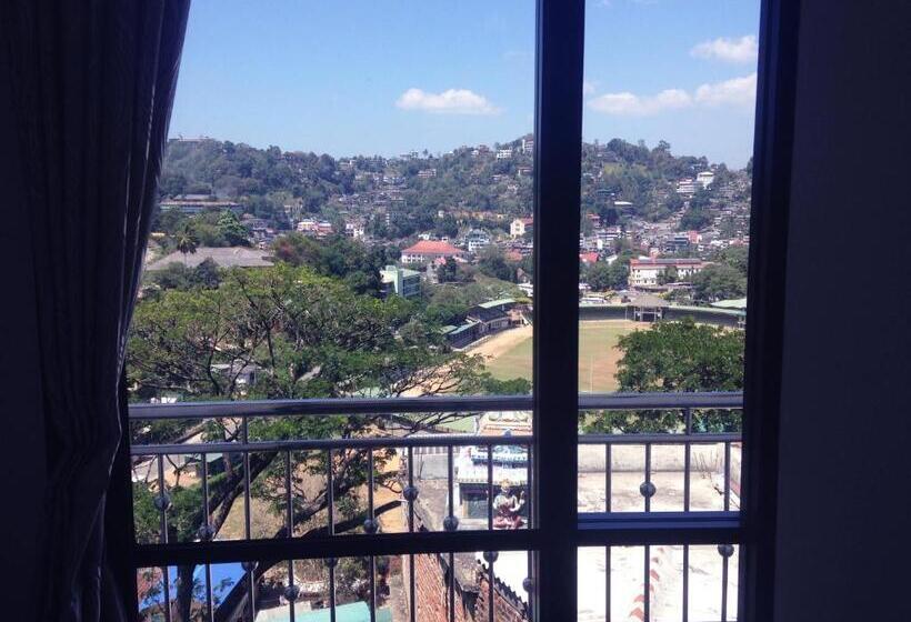 膳宿费 Shani Residence Kandy