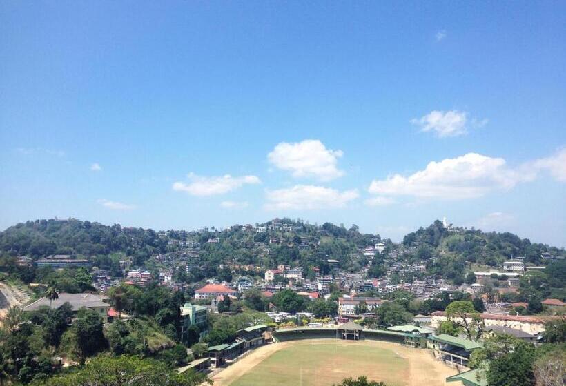 膳宿费 Shani Residence Kandy