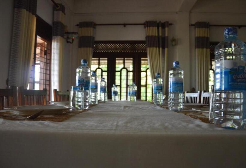 膳宿费 Sunray Lake Residence