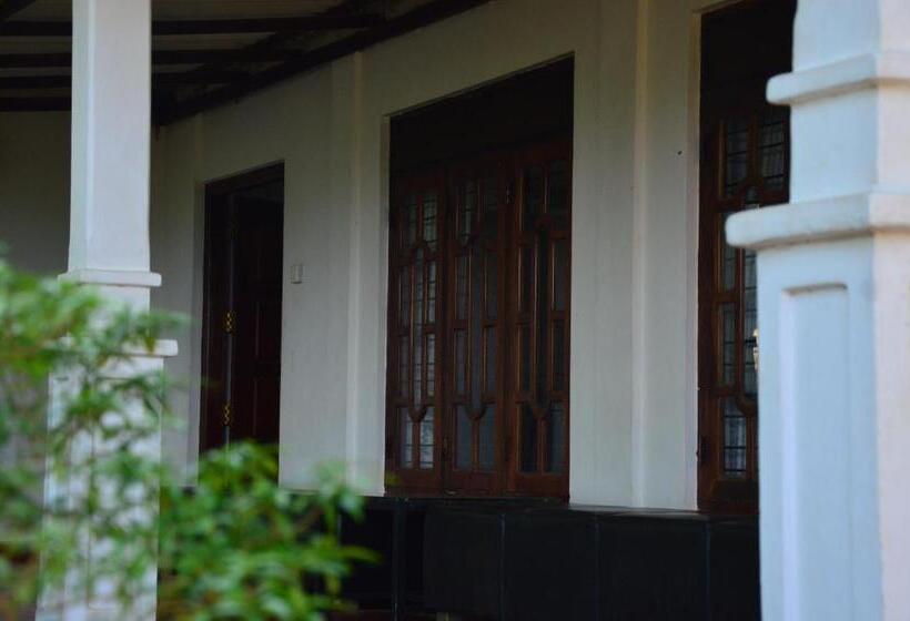 膳宿费 Sunray Lake Residence