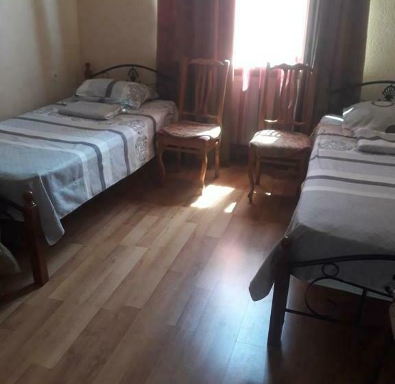 پانسیون Tamari Guest House