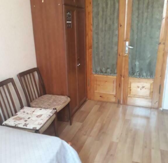 پانسیون Tamari Guest House