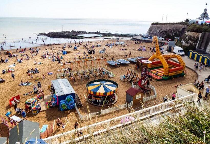 بنسيون The Devonhurst