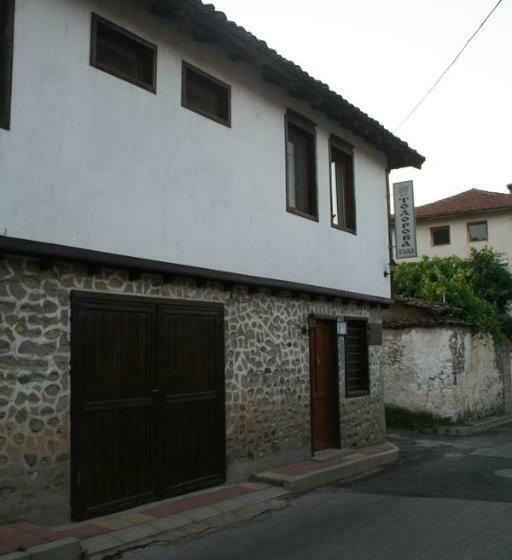 פנסיון Todorova House