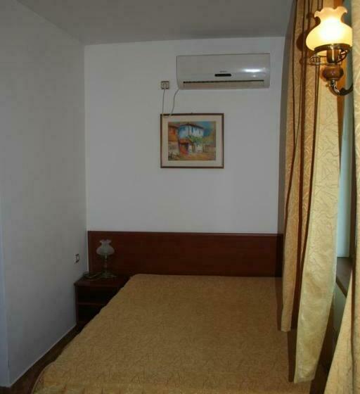 פנסיון Todorova House