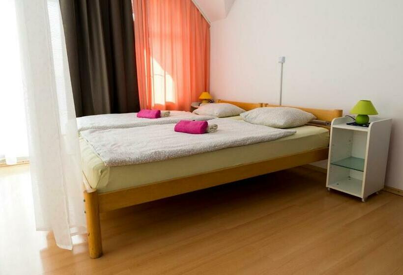 پانسیون Vila šiftar