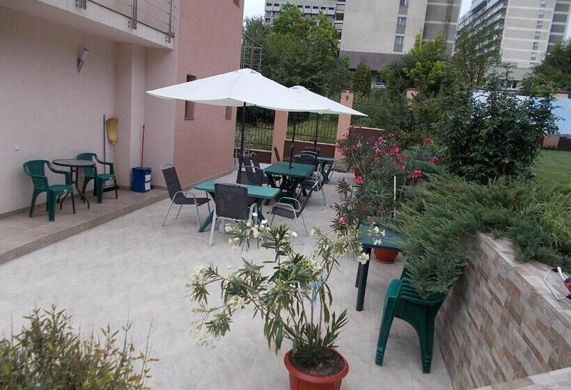 Пансион Vila Izvor