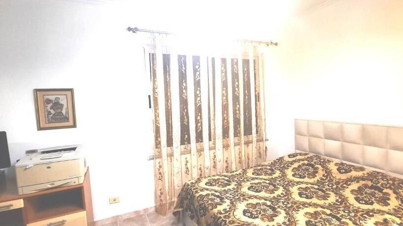 بنسيون Villa Center