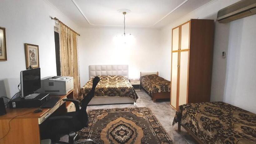 بنسيون Villa Center