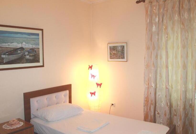 بنسيون Villa Center