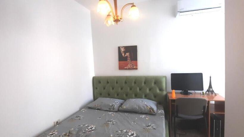 بنسيون Villa Center